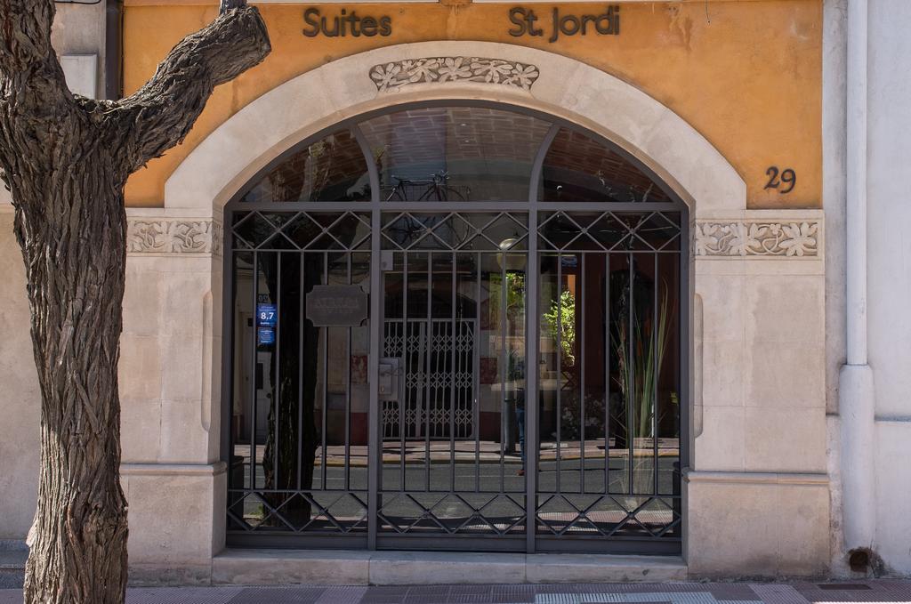 Apartaments Suites Sant Jordi Montbrió del Camp Kültér fotó
